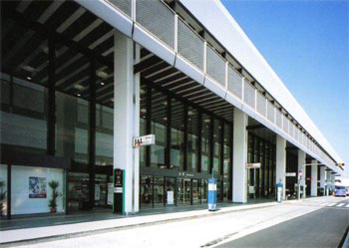 大阪国際空港 1